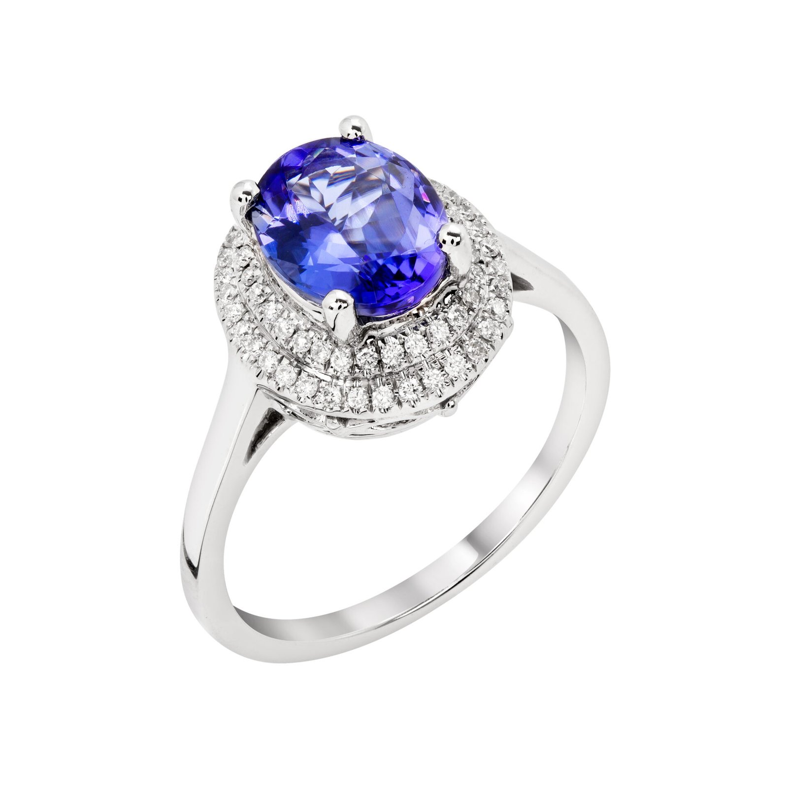 Blue,Tanzanite,Ring,With,Diamonds,On,White